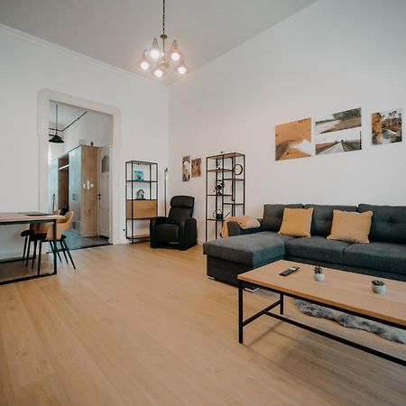Volenter Lux Apartment Zero Baja Ngoại thất bức ảnh
