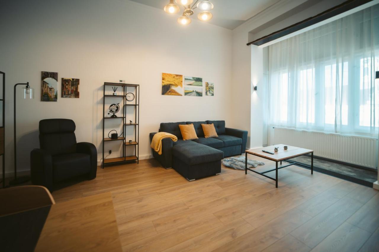 Volenter Lux Apartment Zero Baja Ngoại thất bức ảnh